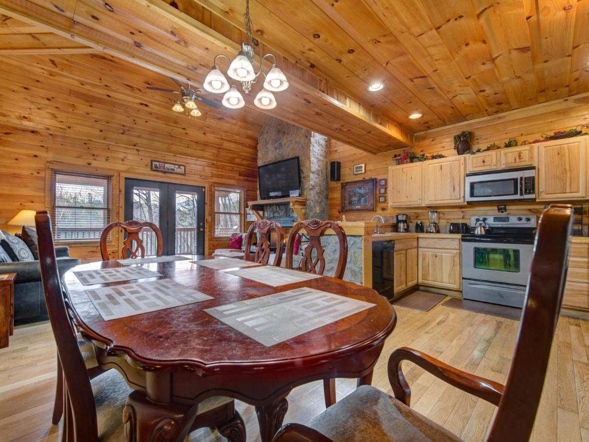 Splashing Sunrise, 2 Bedrooms, Private Pool, Arcade, Hot Tub, Sleeps 6 Pigeon Forge Ngoại thất bức ảnh