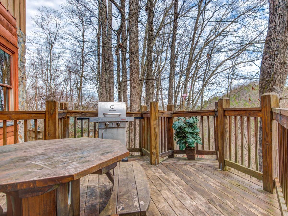 Splashing Sunrise, 2 Bedrooms, Private Pool, Arcade, Hot Tub, Sleeps 6 Pigeon Forge Ngoại thất bức ảnh